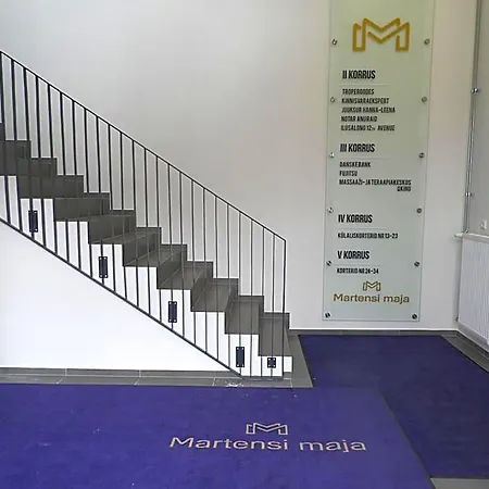 Martensi Maja מלון דירות 4*
