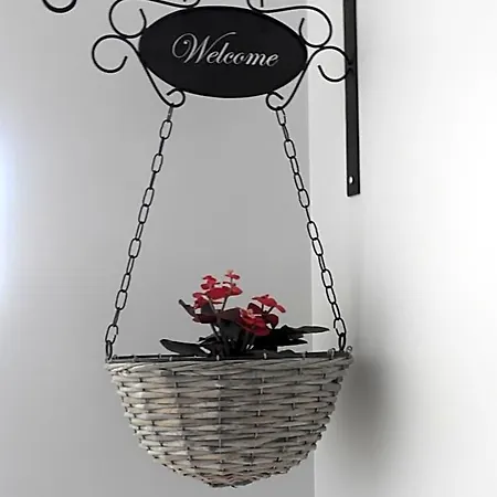 Martensi Maja 公寓式酒店 4*