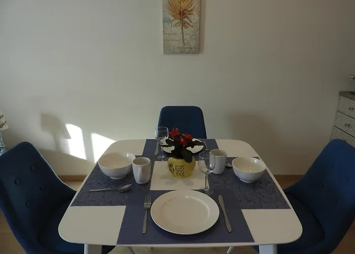 Martensi Maja Aparthotel Parnu